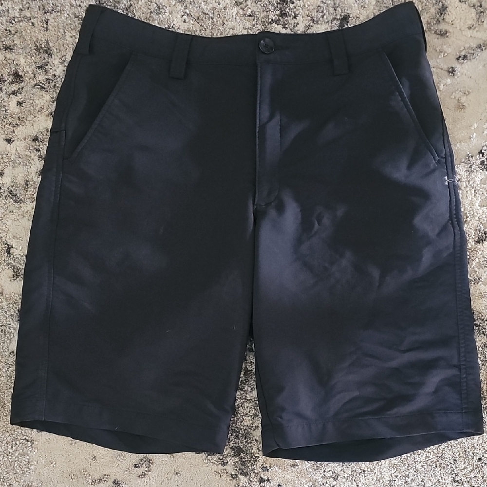 Under Armour Black Flat Front Shorts Lightweight Activewear